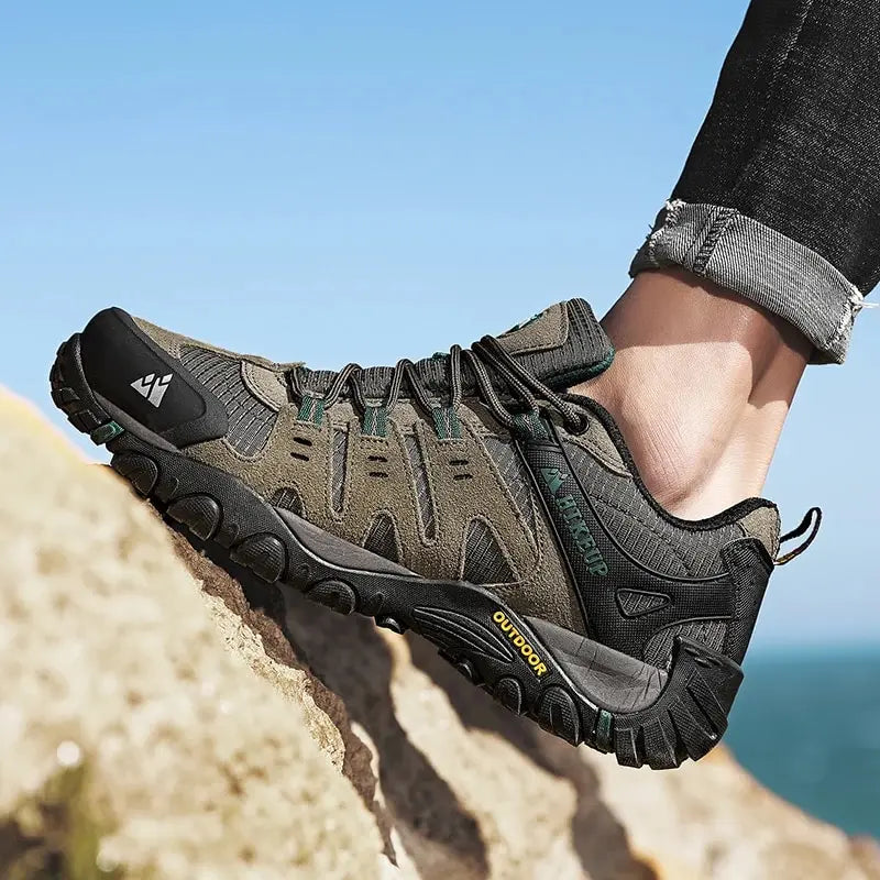 Premium Hiking Shoe - Male